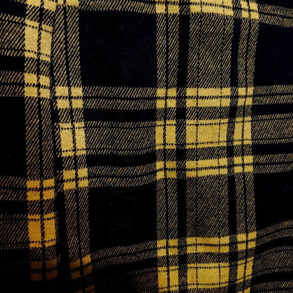 Bodycon, Plaid Black and yellow skirt. - Picture 2 of 4